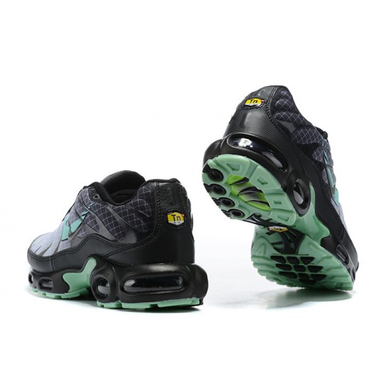 Air Max Plus Tn Black Green CT1619-001 Mens Sneakers