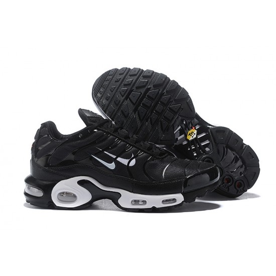 Air Max Plus Tn Black and White Mens Sneakers