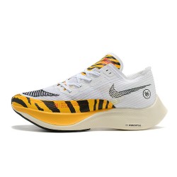 W/M Nike ZoomX VaporFly NEXT White Orange sneakers 